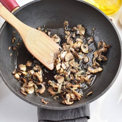 Lean Turkey Kotlety with Mushroom Filling recipe - step 1