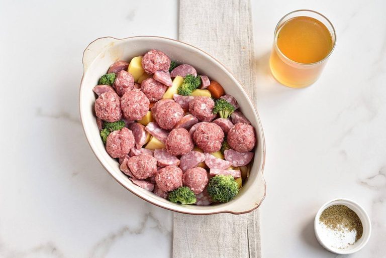 Step 5 - Meatballs Sausage Broccoli Dinner