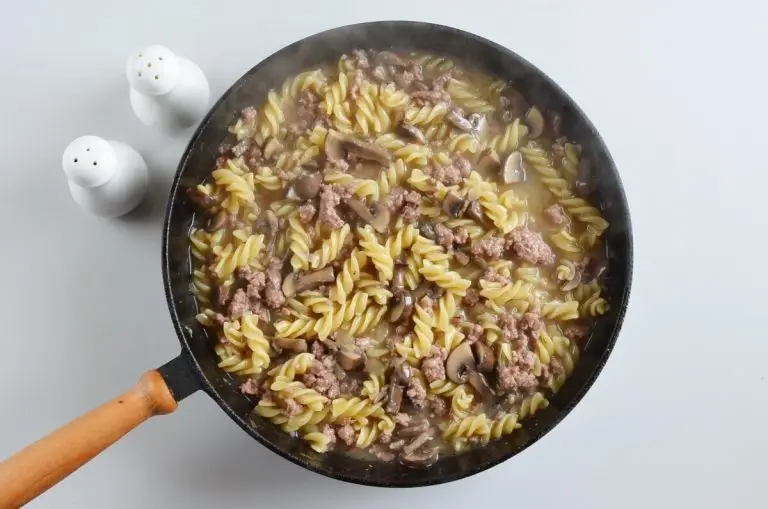 Step 5 - One Pot Ground Beef Stroganoff