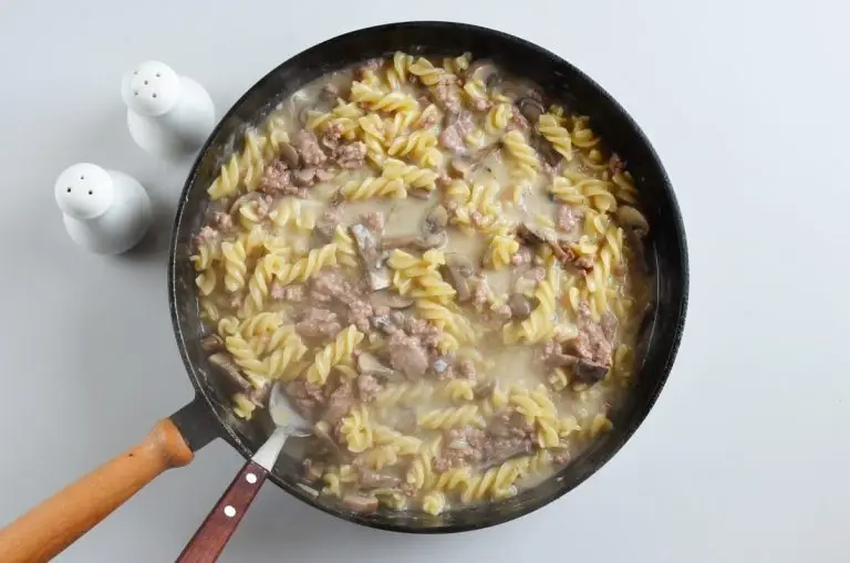 Step 6 - One Pot Ground Beef Stroganoff