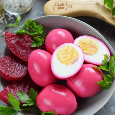 Quick Pickled Eggs and Beets Recipe-How To Make Quick Pickled Eggs and Beets-Delicious Quick Pickled Eggs and Beets