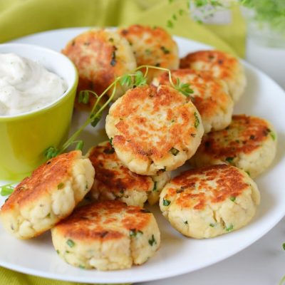 Quick and Easy Fish Cakes Recipe - Cook.me Recipes