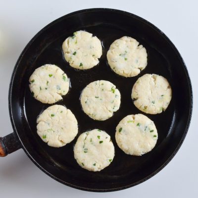 Quick and Easy Fish Cakes recipe - step 4