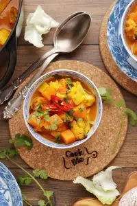 Roasted Cauliflower & Potato Curry Soup
