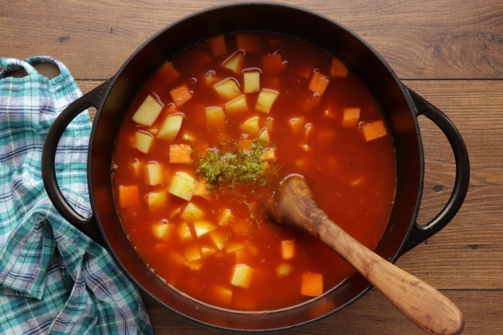 Roasted Cauliflower & Potato Curry Soup recipe - step 7