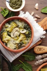 Supergreen Mushroom and Orzo Soup