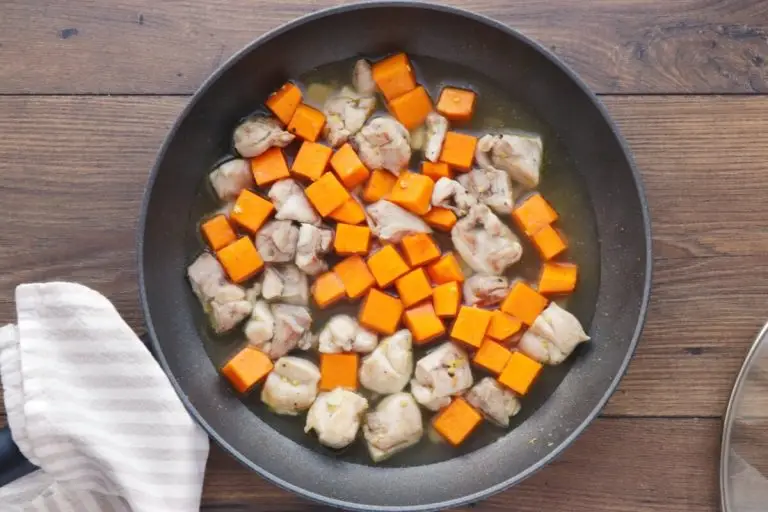 Step 5 - Tahini-Dressed Chicken with Squash and Kale