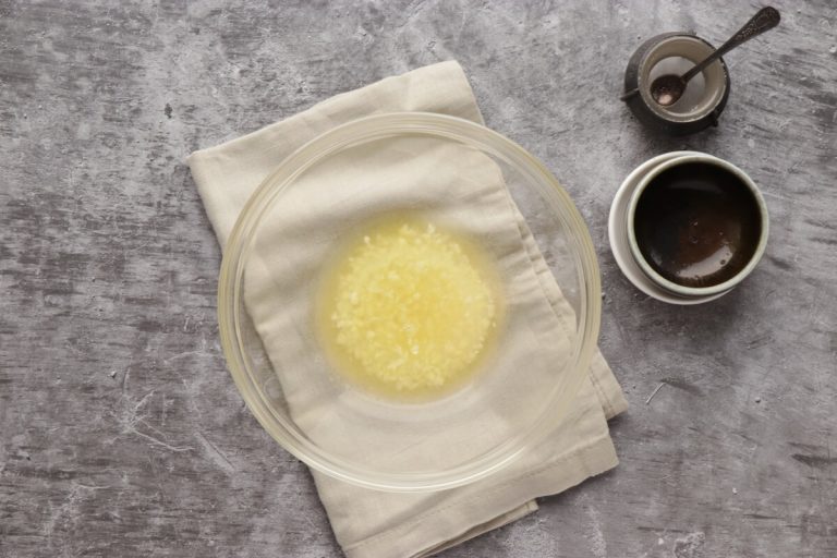Step 1 - Easy Creamy Tahini Sauce