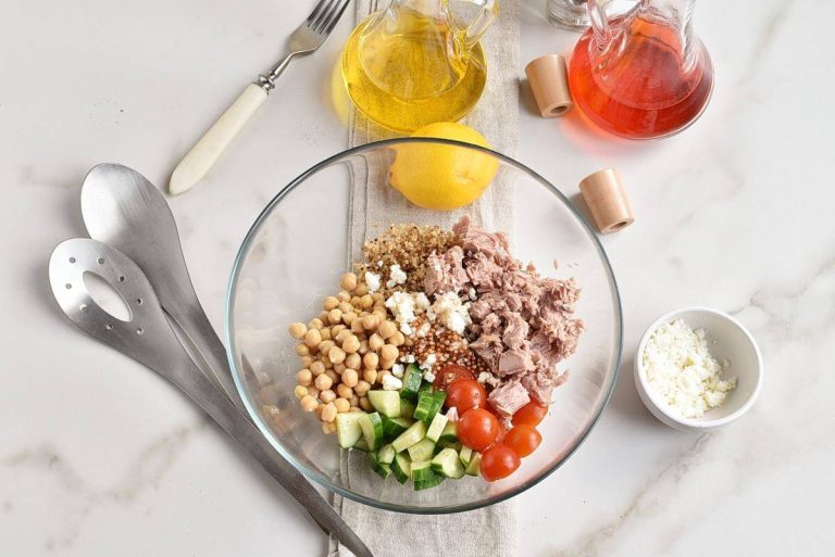 Step 3 - Tuna-Quinoa Toss