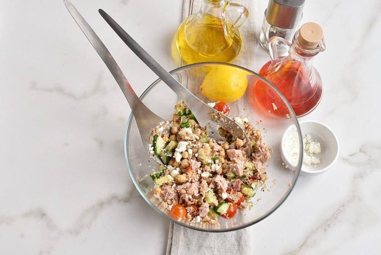 Step 4 - Tuna-Quinoa Toss