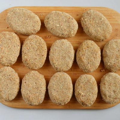 Vegetarian Buckwheat and Mushroom Croquettes recipe - step 7