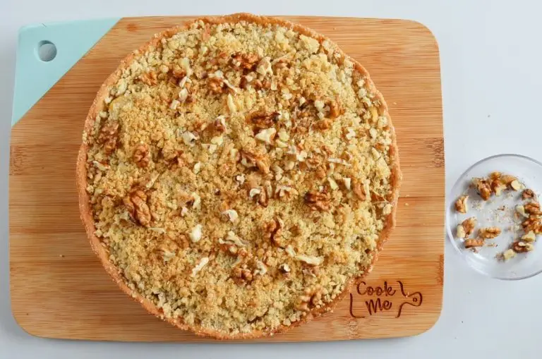 Step 10 - Yummy Crunchy Apple Pie