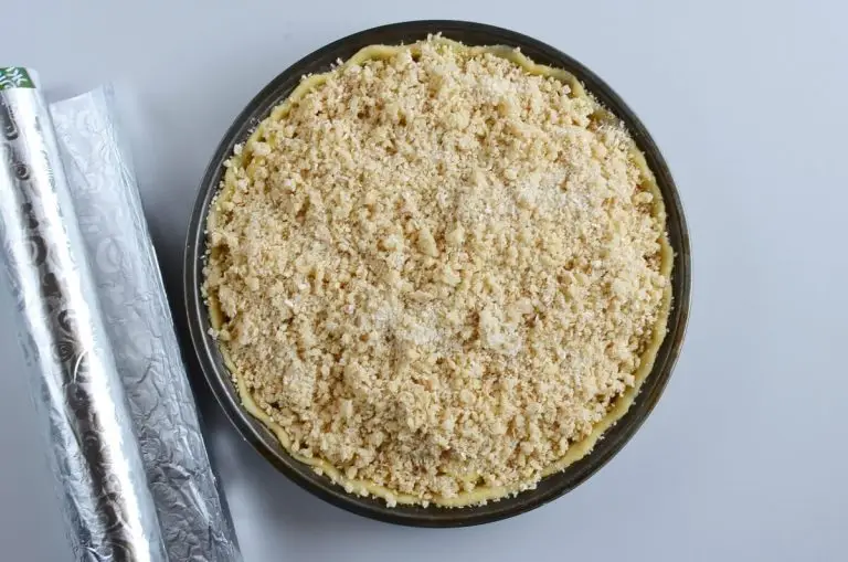 Step 7 - Yummy Crunchy Apple Pie