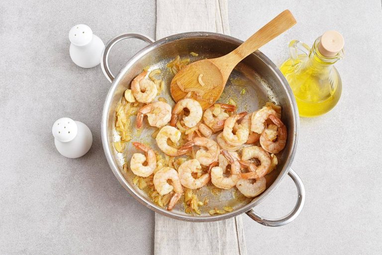 Step 4 - 15 Minute One Pan Shrimp and Rice
