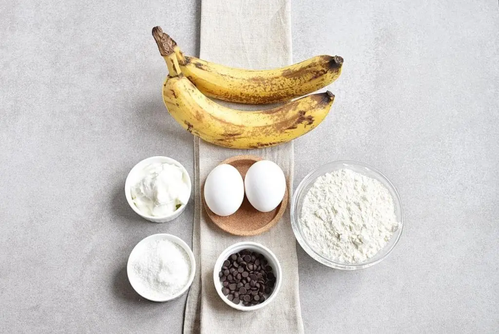 Ingredients for 3-Ingredient Easter Banana Pancakes