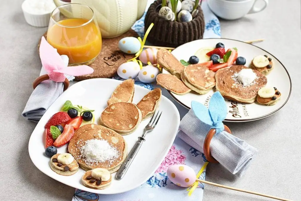 3-Ingredient Easter Banana Pancakes