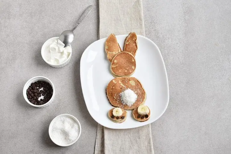 Step 5 - 3-Ingredient Easter Banana Pancakes