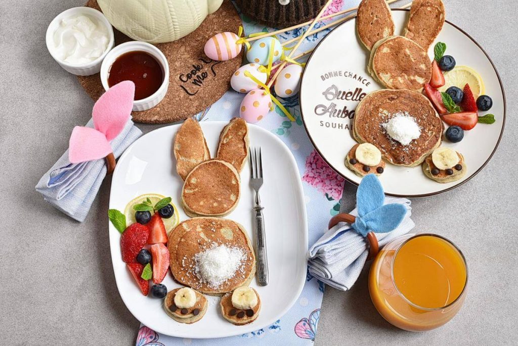 How to serve 3-Ingredient Easter Banana Pancakes