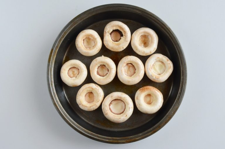 Step 6 - 7-Ingredient Vegan Stuffed Mushrooms