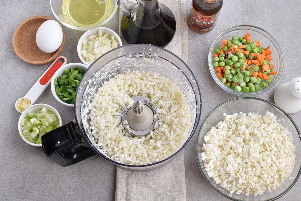 Cauliflower “Fried Rice” recipe - step 1