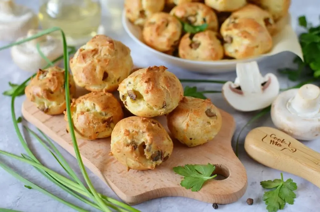 Cheesy Mushroom Gougeres