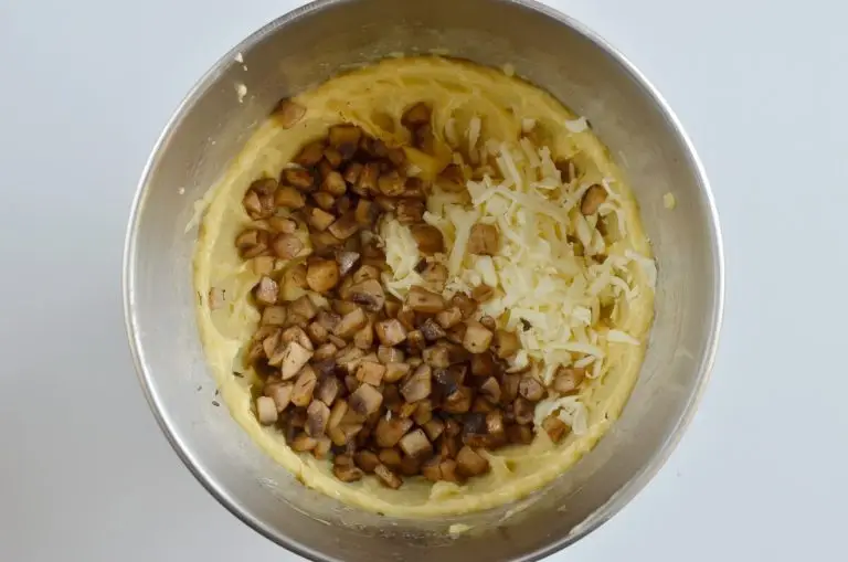 Step 5 - Cheesy Mushroom Gougeres