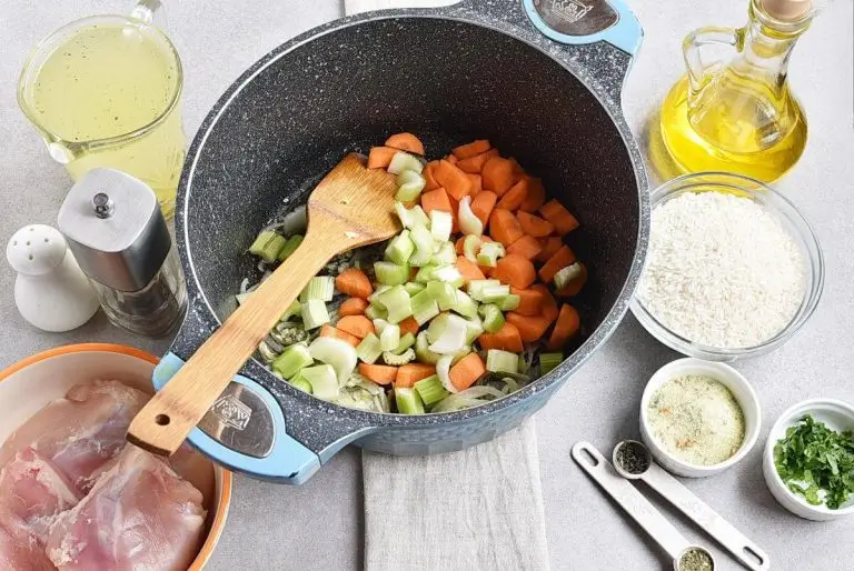 Chicken and Rice Soup recipe - step 2