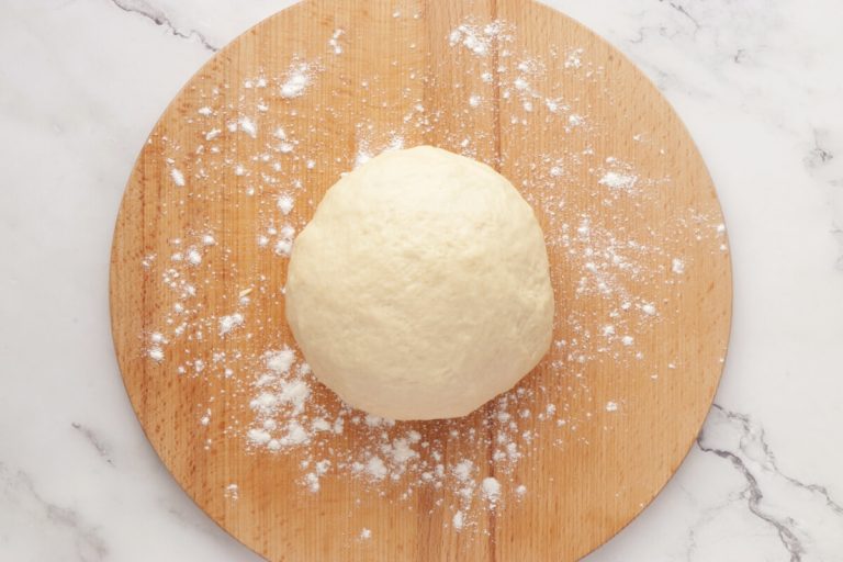 Step 5 - Easter Bird Bread Rolls
