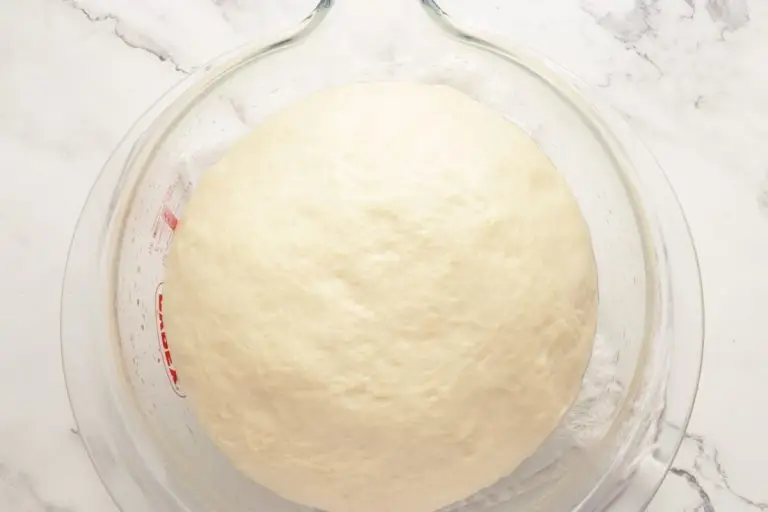 Step 7 - Easter Bird Bread Rolls
