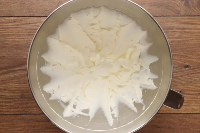 Step 1 - Easter Bunny Tail Truffles