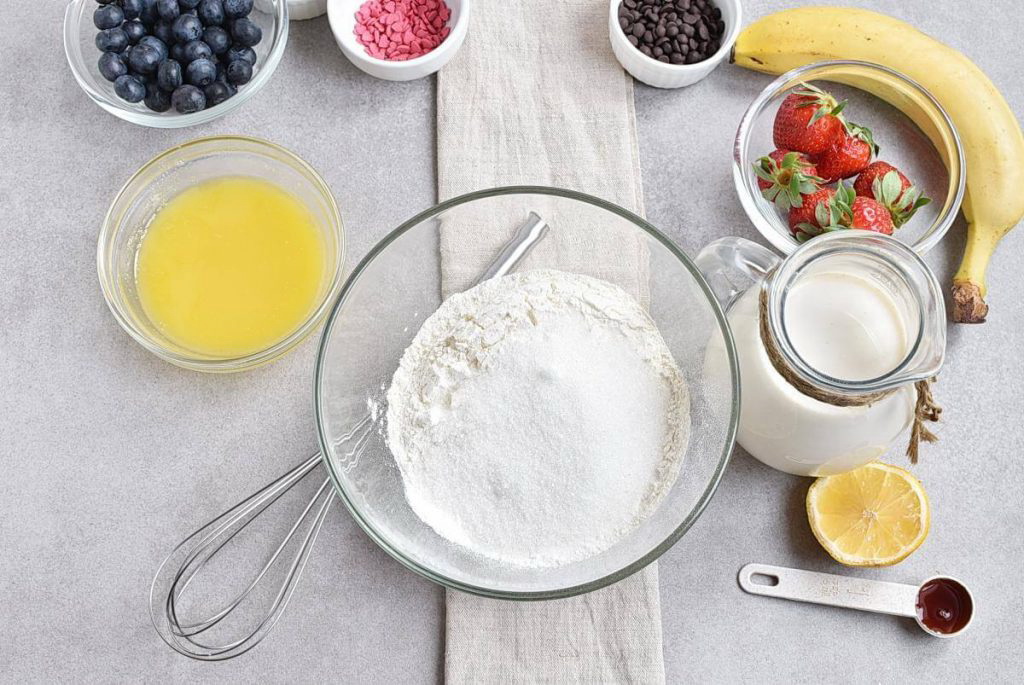 Easy Vegan Sheet Pan Pancakes recipe - step 2