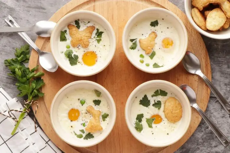 Step 8 - Eggs en Cocotte