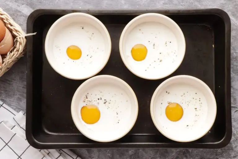 Step 6 - Eggs en Cocotte