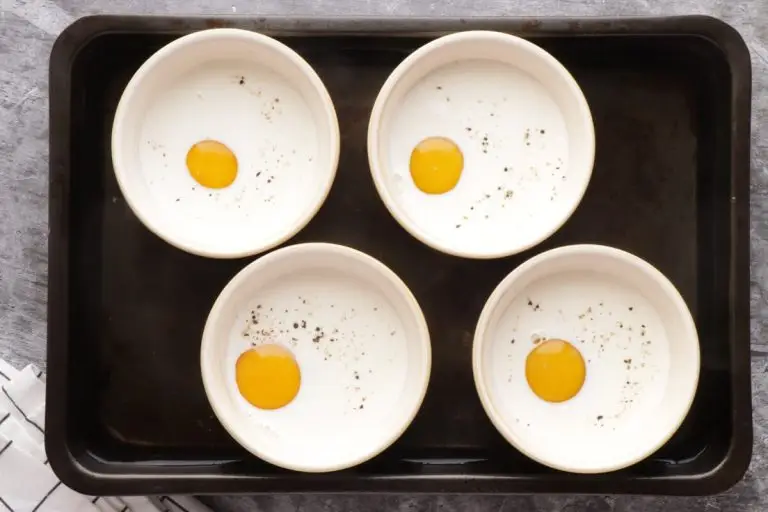 Step 7 - Eggs en Cocotte