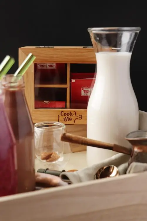 How to Make Almond Milk