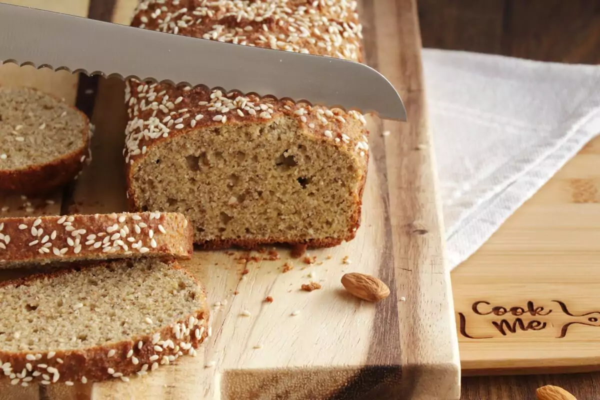 Keto Bread (No Yeast) Recipe-Easy Flourless Yeast Free Low-Carb Bread-Easy Low Carb Bread Recipe-Almond Flour Bread