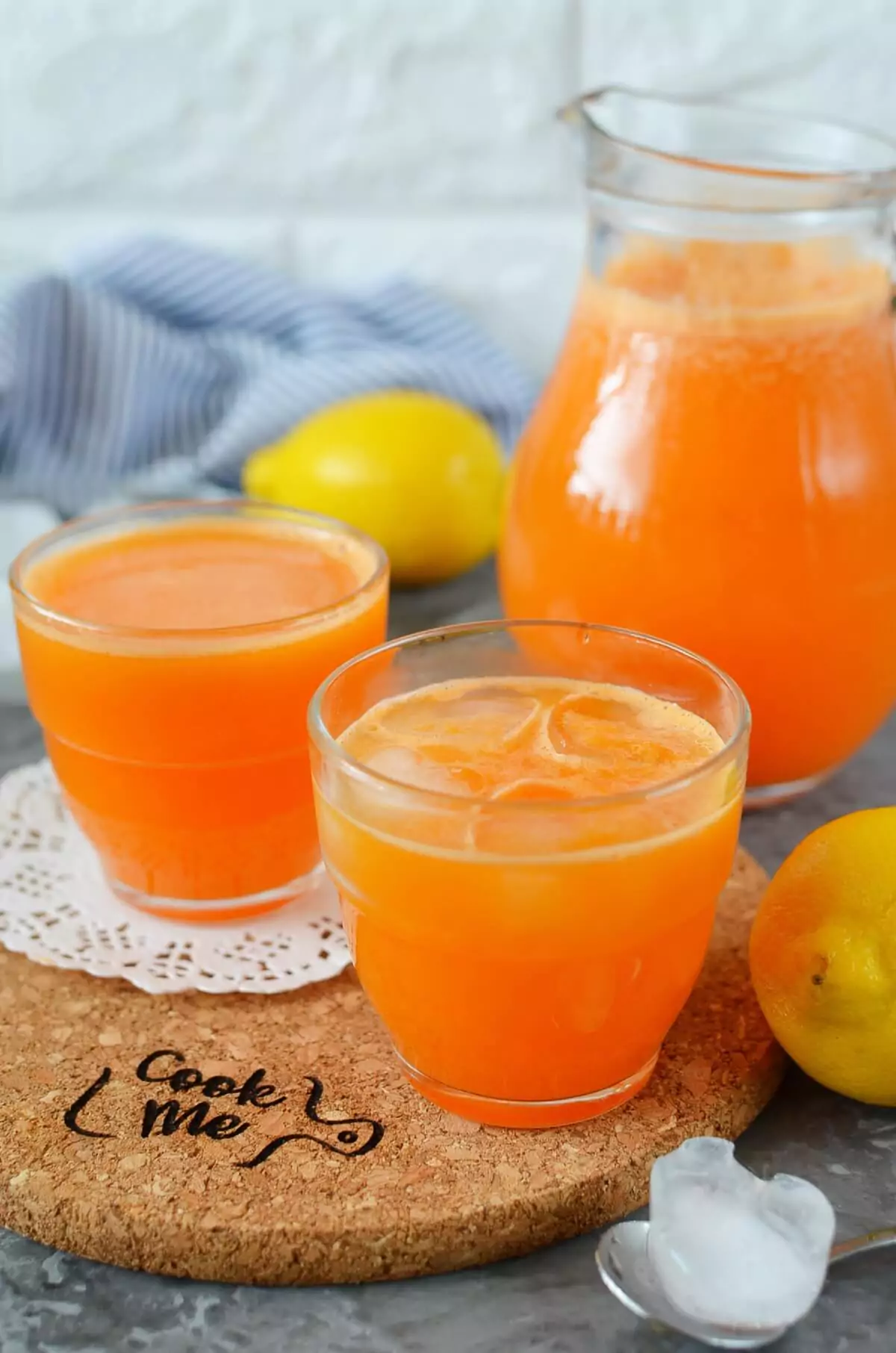 Mixed Fruit and Vegetable Juice