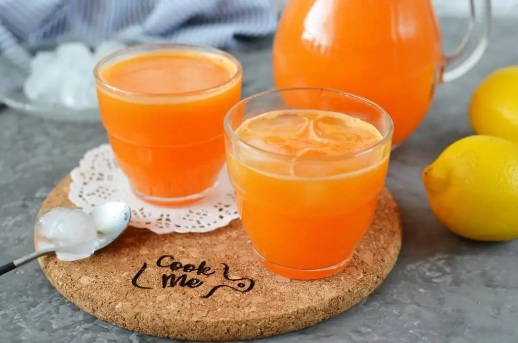 Mixed Fruit and Vegetable Juice
