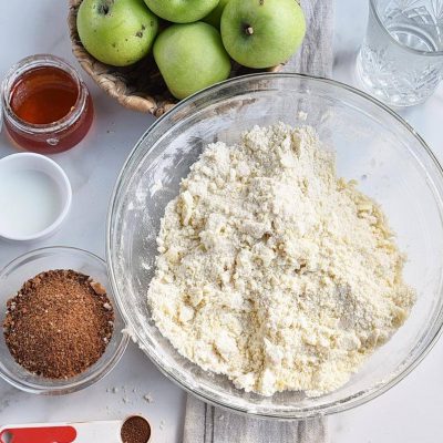 Old-Fashioned Apple Slab recipe - step 1