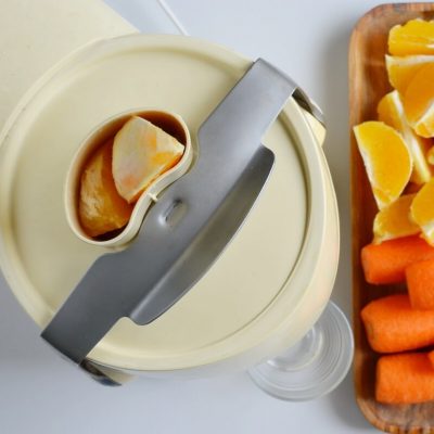 Orange Carrot Ginger Juice recipe - step 1