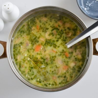 Russian Mushroom and Potato Soup recipe - step 6