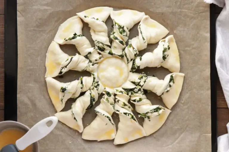 Step 7 - Spinach and Feta Tarte Soleil