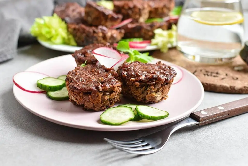 Vegan Meatloaf Muffins