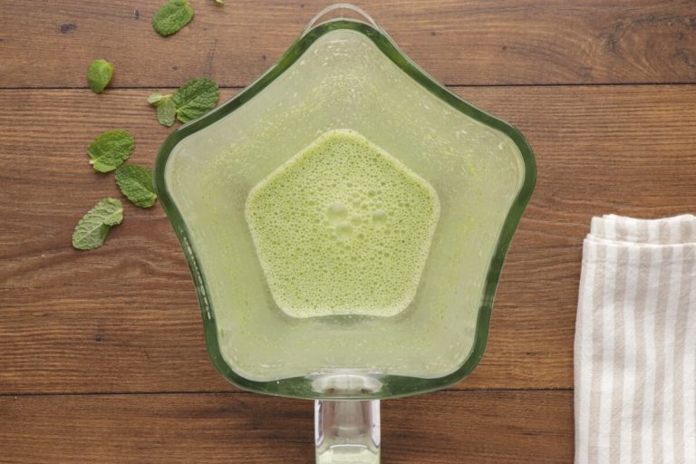 Step 2 - Vegan Minty Shamrock Smoothie