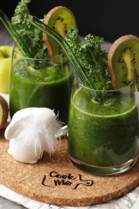 Apple Kiwi Superpower Green Smoothie