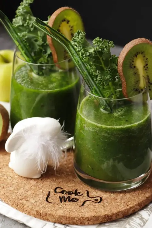 Apple Kiwi Superpower Green Smoothie