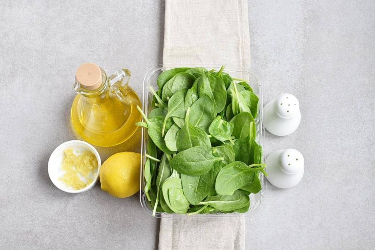 Easy LemonGinger Spinach Recipe Cook.me Recipes