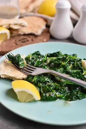 Easy Lemon-Ginger Spinach