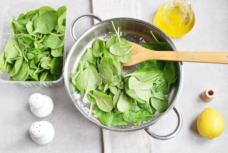 Step 2 - Easy Lemon-Ginger Spinach