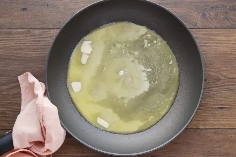 Garlic Butter Shrimp and Rice recipe - step 2